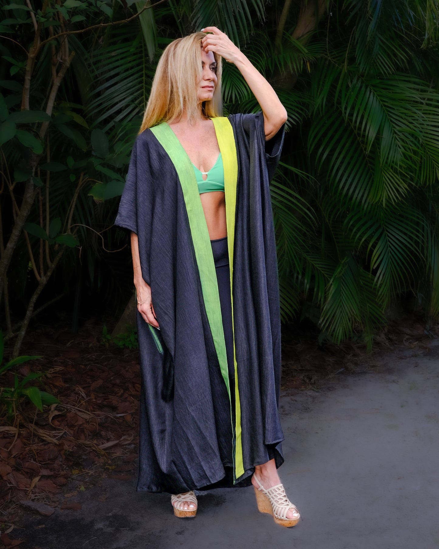 Hera Abaya - Black, Yellow, & Green