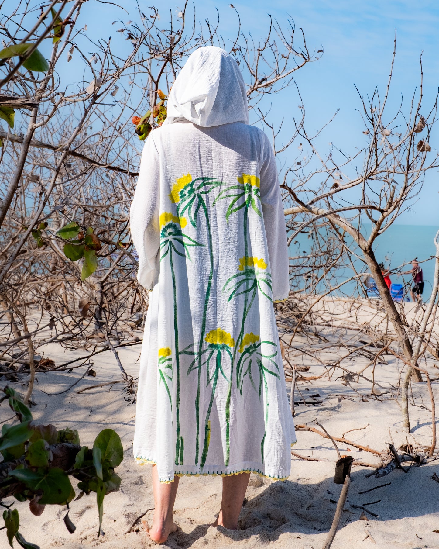 Fleur Abaya - White & Yellow