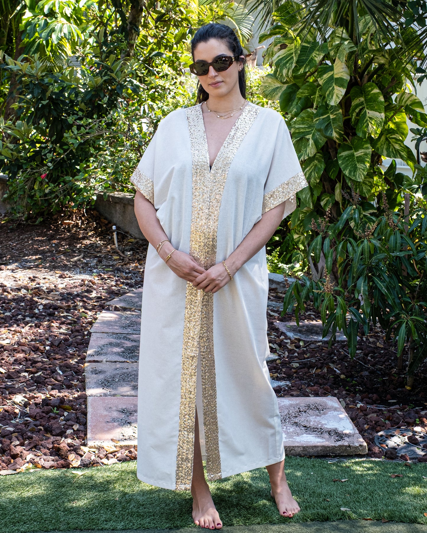 Layali Abaya – White & Gold