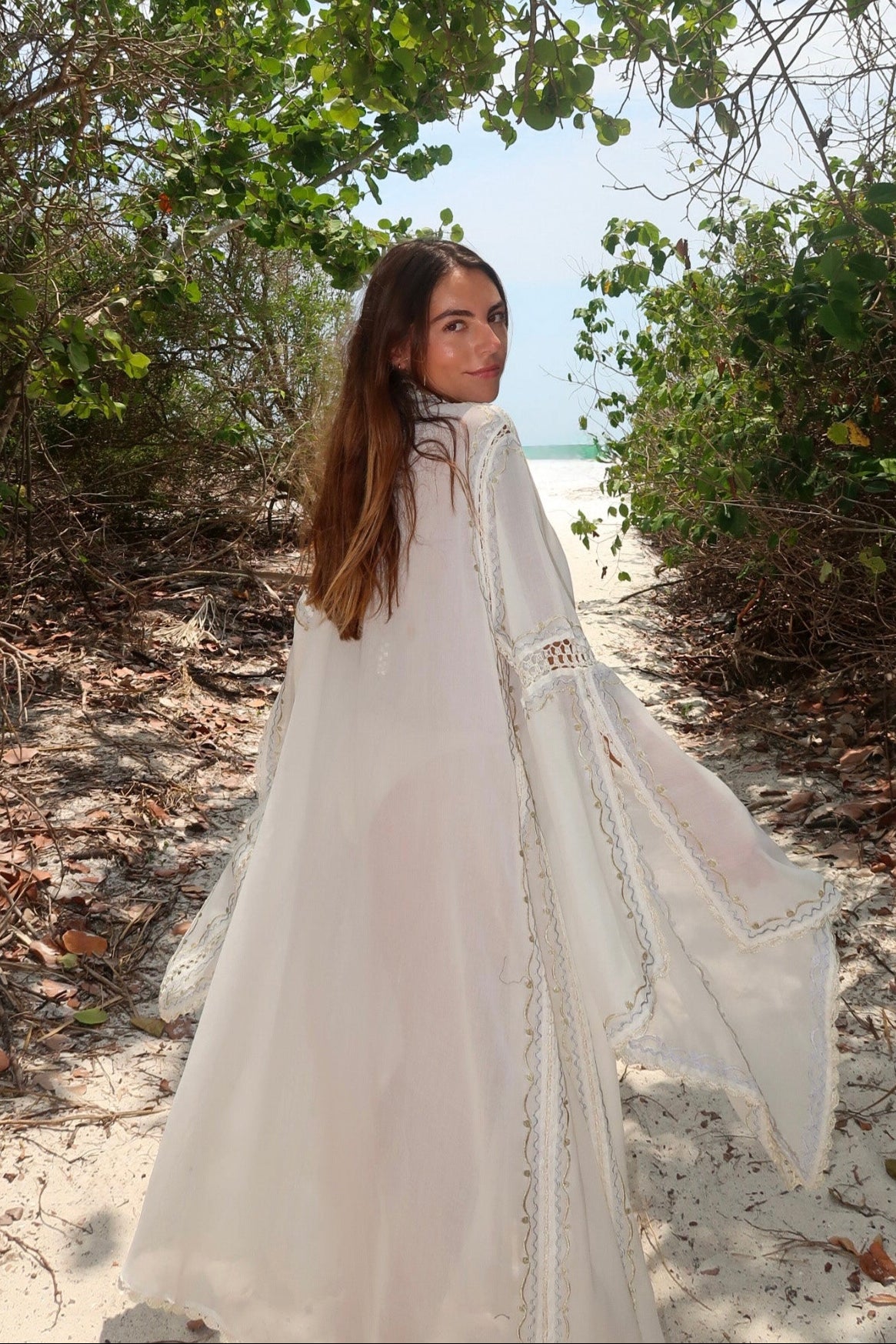 Jasmine Kimono - Ivory & Gold
